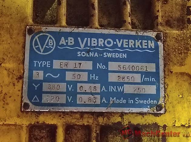 Cod.1478-U-Vibrador-para-hormigón-03